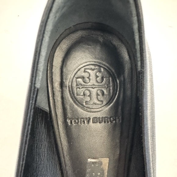 Tory Burch Reva Ballet-Mestico Flat Shoes, Black with Gold Logo, Size 7 - Picture 6 of 8